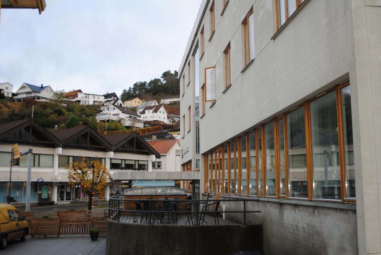 Suldal Hotell Sand  Buitenkant foto