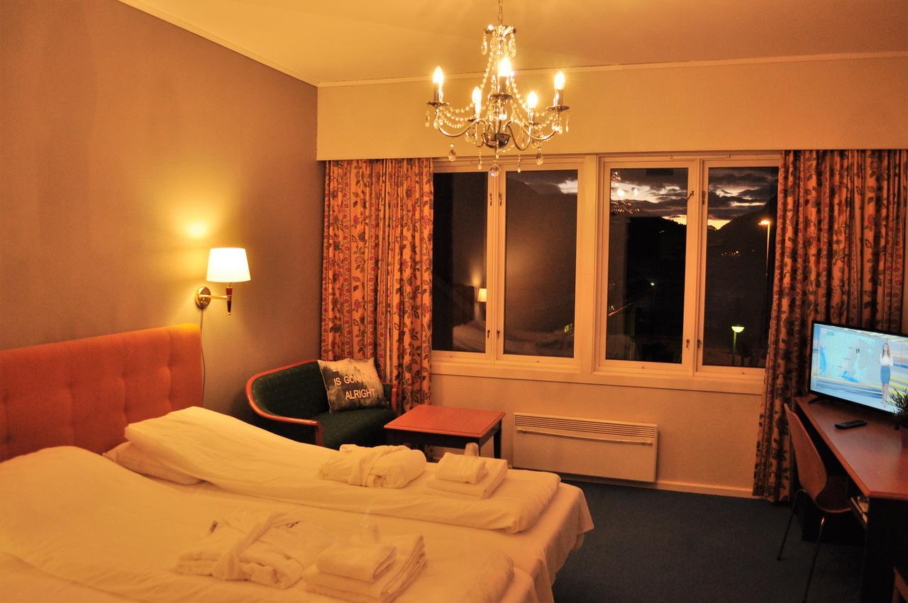 Suldal Hotell Sand  Buitenkant foto